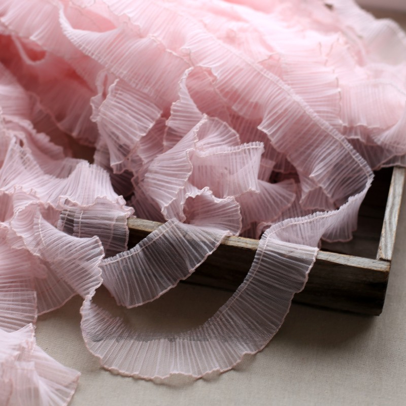 ผ้าลูกไม้ตาข่ายมีจีบผ้าทูลล์ริ - Fringe Ribbon Sewing บทวิจารณ์และราคา